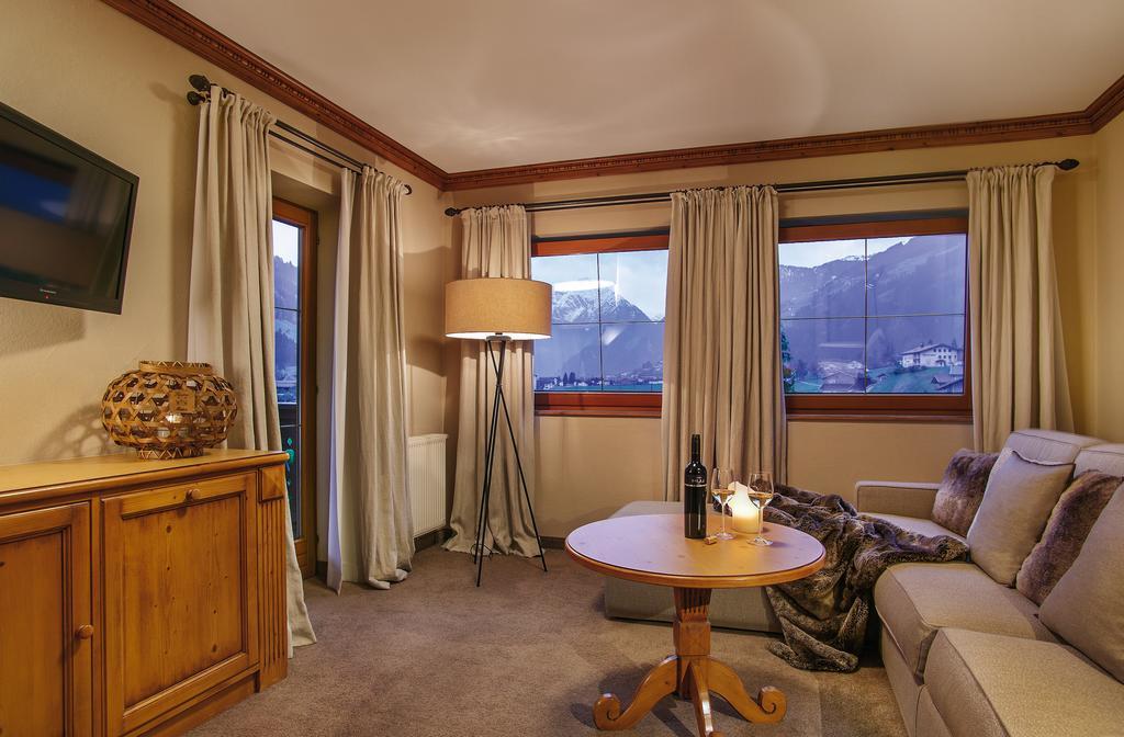 Villa Haidacher Relax & Lifestyle Apartments Zell am Ziller Cameră foto